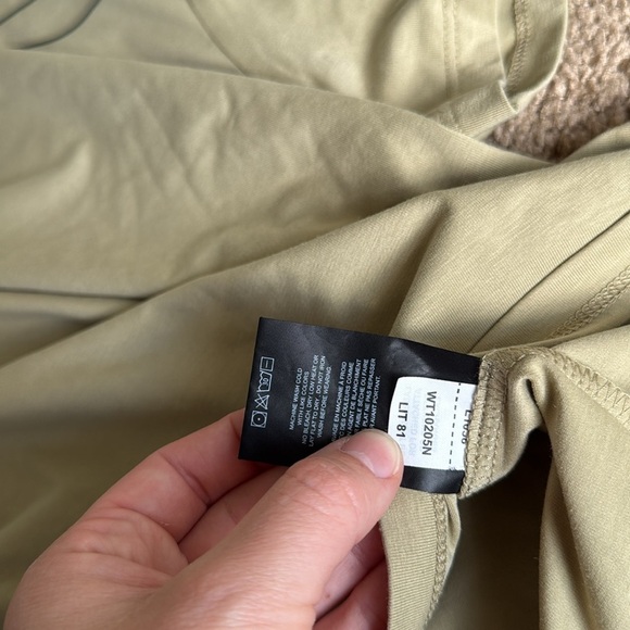 CUTS Almost Friday Crewneck Cropped Athletic Light Green Short Sleeve Tee - Picture 7 of 8